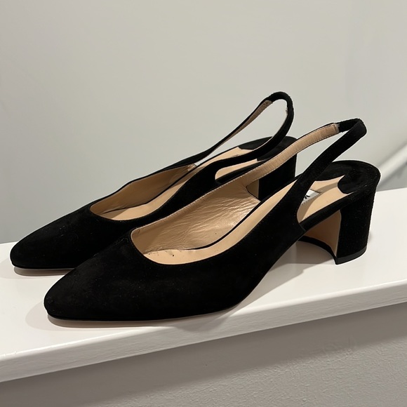 Manolo Blahnik Shoes - Manolo Blahnik | Suede Slingback Heels